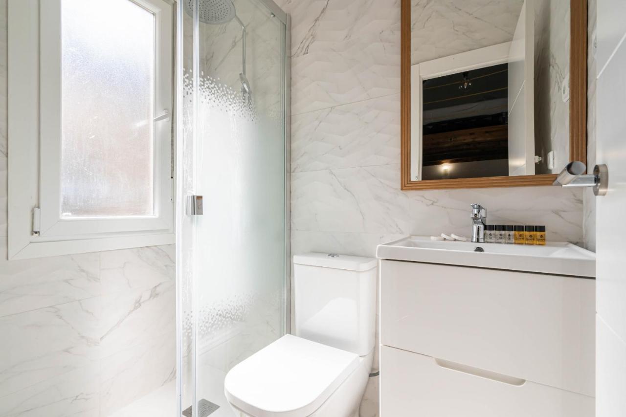 Apartamento Reformado En El Centro Con Dos Habitaciones Alquiler Temporal Madrid Kültér fotó